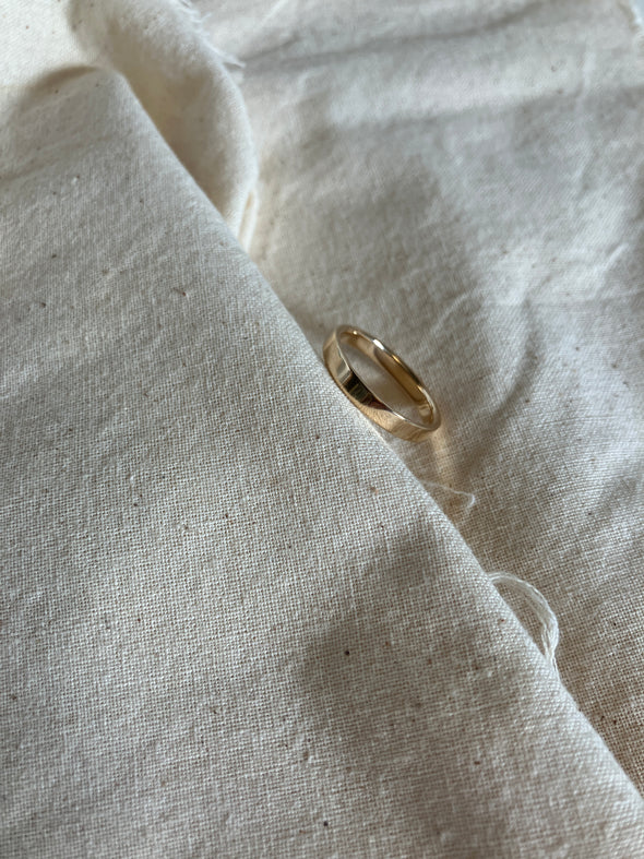 14K Yellow Gold Flat Band
