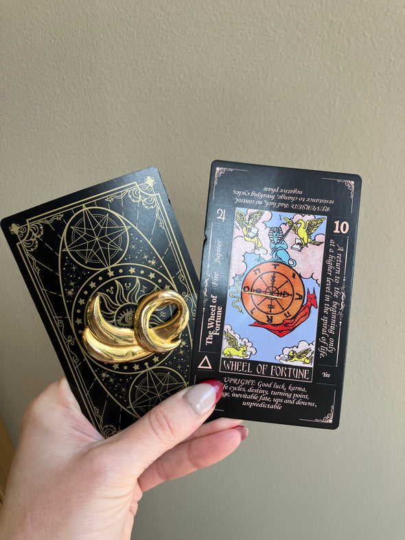 Mystery Brooch Bag – Gold Tone + Tarot Card