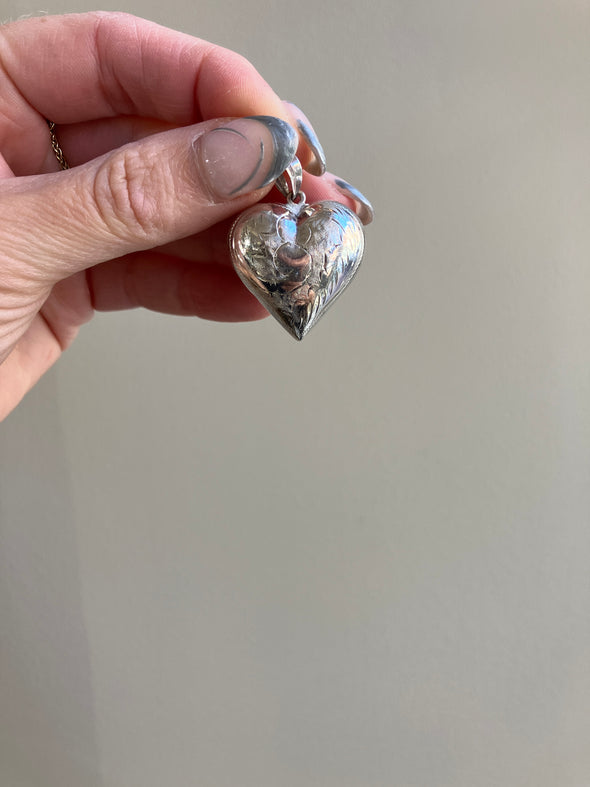 Retro Vintage Sterling Silver Puffy Engraved Heart Charm Pendant
