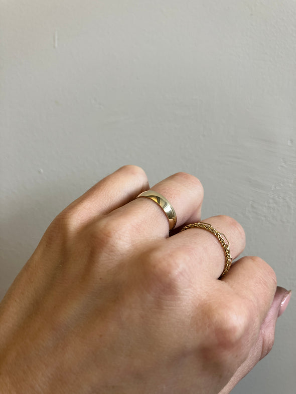 14K Yellow Gold Band